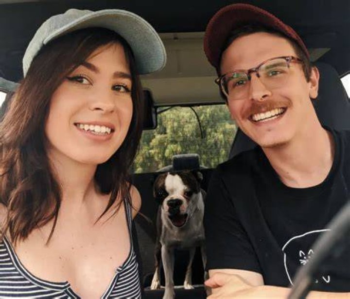 iDubbbz Girlfriend/Wife Who Is Anisa Jomha? Wikis, Celebrity Bios & More