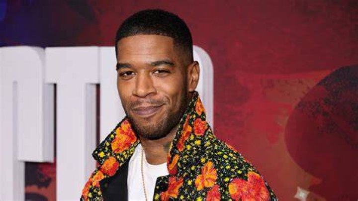 Is Kid Cudi Gay? Behind His Wedding Dress and Boyfriend & Girlfriend Rumors