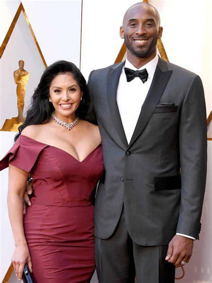 Is Kobe Bryant's Wife Dating