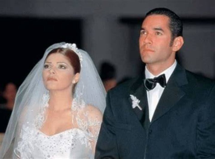 Itat&iacute; Cantoral y Eduardo Santamarina, juntos a 15 a&ntilde;os de su divorcio