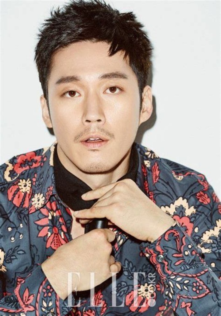 Jang Hyuk Photo Gallery (장혁) Jang hyuk, Korean actors, Handsome