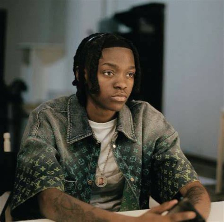 Jenn Carter Dreadlock Hairstyles For Men Cute Rappers Attractive People