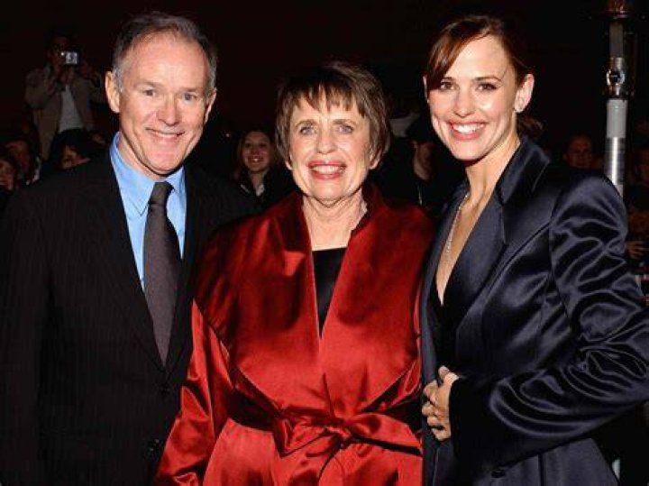 JENNIFER GARNER & PARENTS ATTEND THE 55th ANNNUAL EMMY AWARDS IN LOS