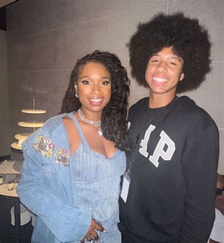Jennifer Hudson's Son's Age: Uncovering The Details