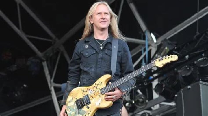 Jerry Cantrell Photostream Jerry cantrell, Alice in chains, Michael
