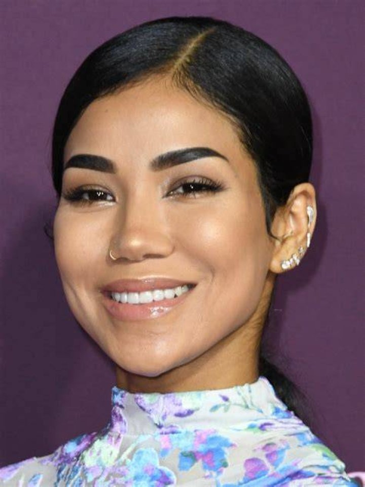Jhen&eacute; Aiko's Siblings Brought Both Joy Sorrow to Her Life News and Gossip