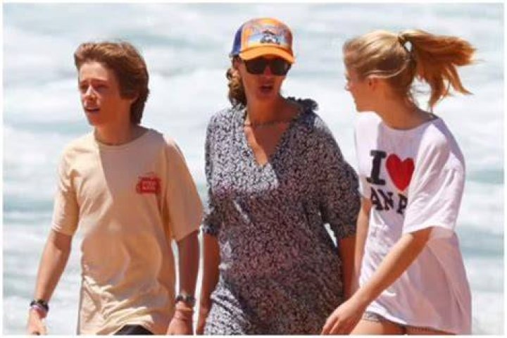 Julia Roberts, Danny Moder Son Henry Photos of Youngest Child Closer