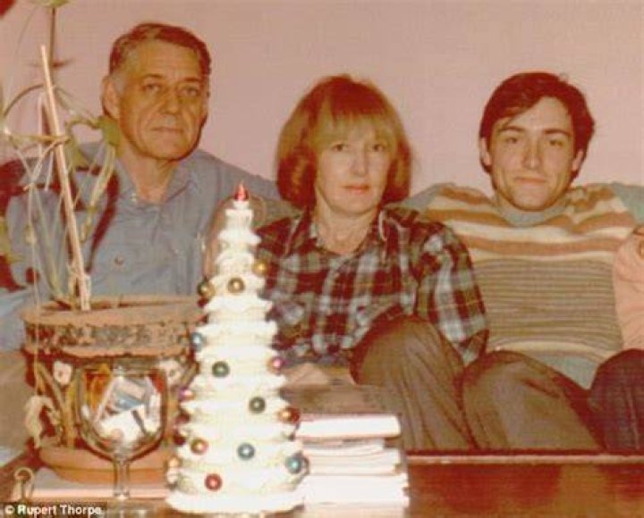 Kevin Spacey's Parents: Early Life And Family Influences