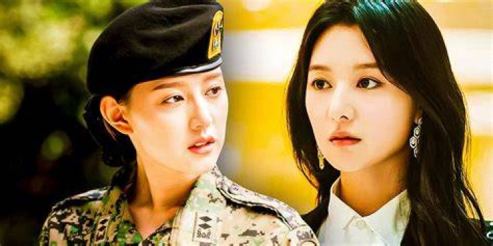 Kim Ji Won's Close Friendships In The Entertainment Industry