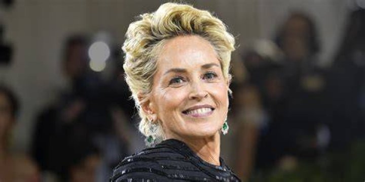 Know More About Clara Almnzar, The Inspiring Figure