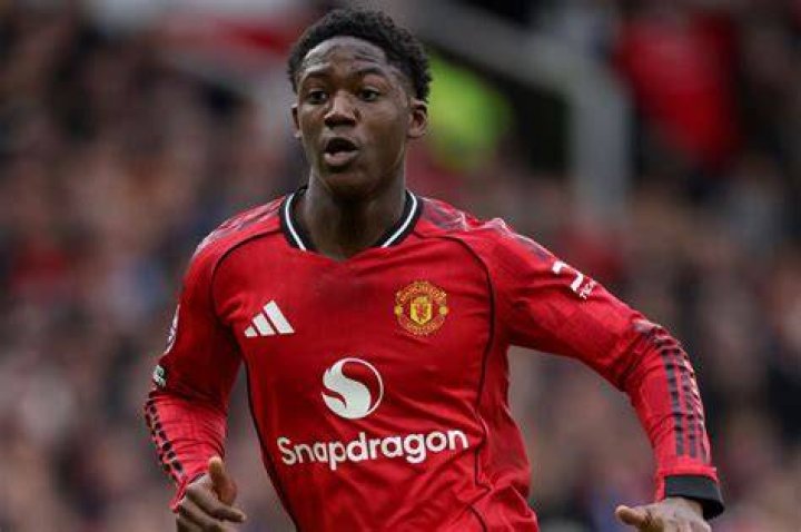 Kobbie Mainoo, the 17 y/o continued to make his Premier League debut