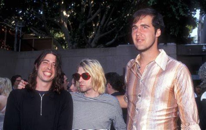 Krist Novoselic’s SafetyFirst TVThrowing Stunt DRGNews