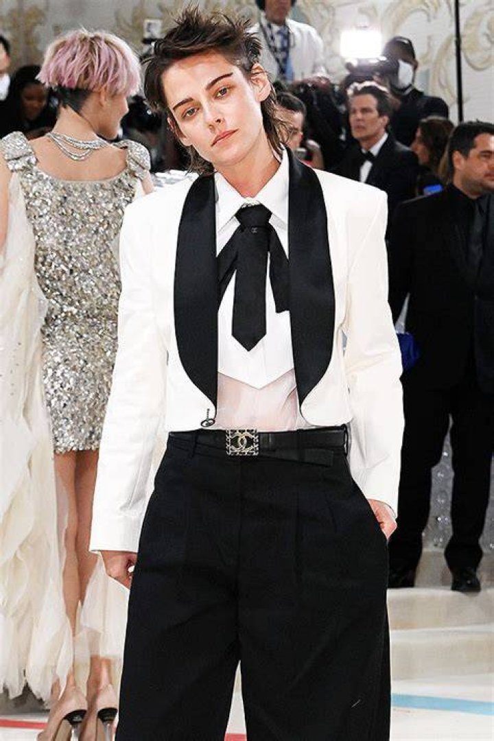 Kristen Stewart’s Met Gala 2023 Outfit Photo Hollywood Life