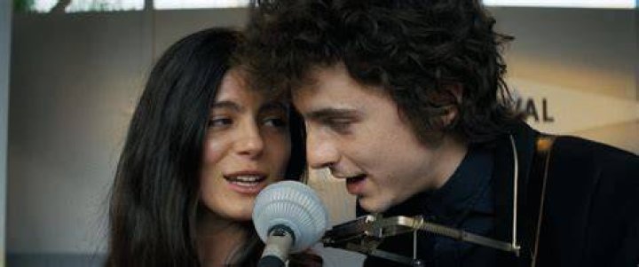 Latest Scoop On Slimane's Romantic Relationships