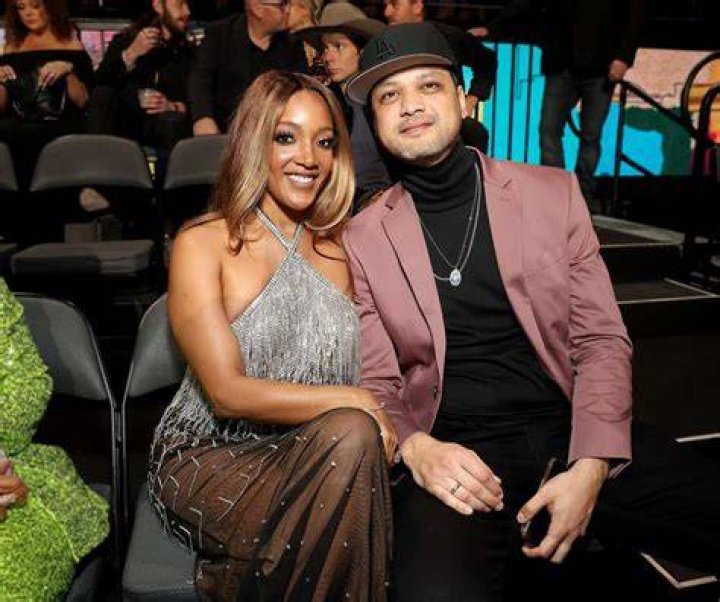 Learn About Mickey Guyton's Husband: Uncovering A Love Story
