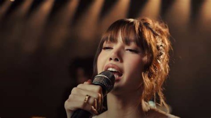 Learn About The &ldquo;Boyfriend&rdquo; Singer&rsquo;s Past Loves Mad Over Brand