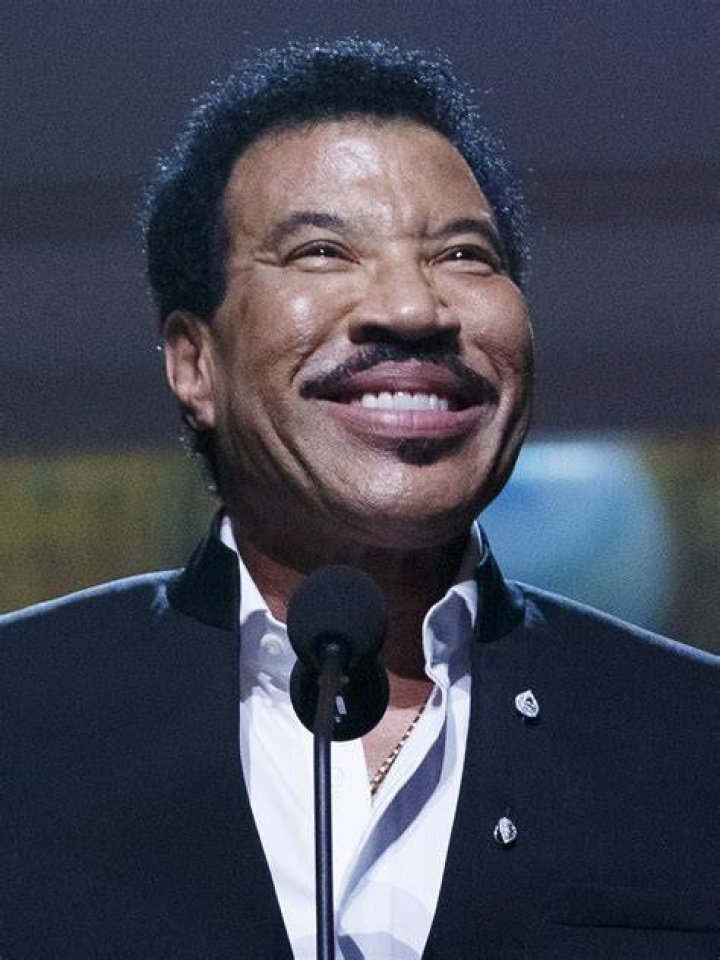 Lionel Richie's Shocking Passing: A Musical Icon's Legacy