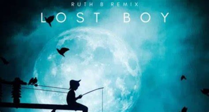 Lost Love. To the boy who reminds me of me Pour… by HindVedian Medium