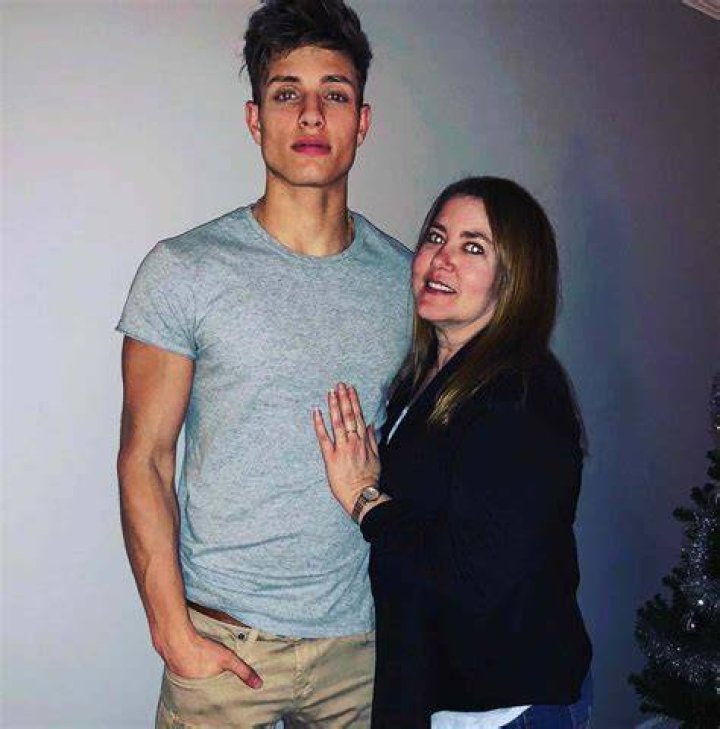 Matt Rife's Family: A Close-Knit And Supportive Group