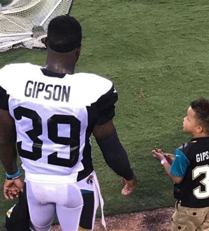 Meet Tashaun Gipson's Wife: A Look Into Their Relationship