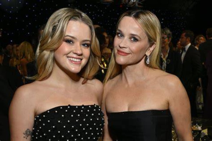 Meet The Daughter Of Hollywood Icon Reese Witherspoon: Exploring Their Bond