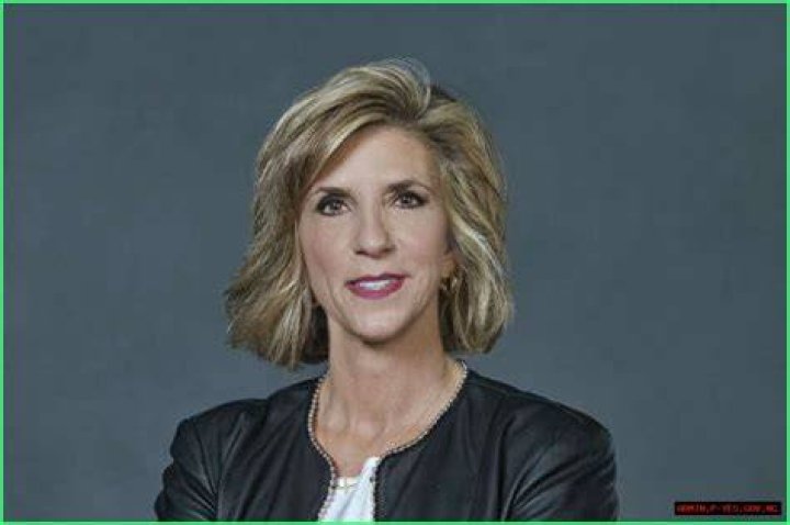 Meet The Man Behind Kelly Siegler: A Glimpse Into Her Marital Life