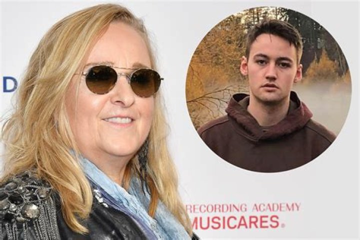 Melissa Etheridge Arrested for Possession of Marijuana at Canadian
