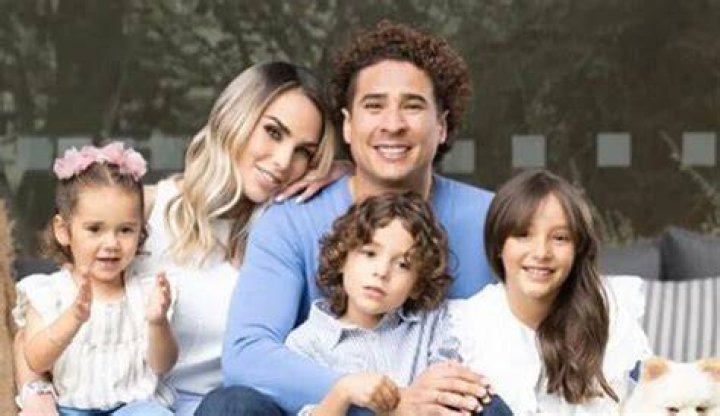 Memo Ochoa Parents