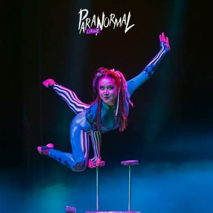Nikki — CIRQUE