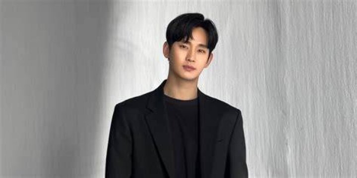 Official Confirmation From Kim Soo Hyun's Agency