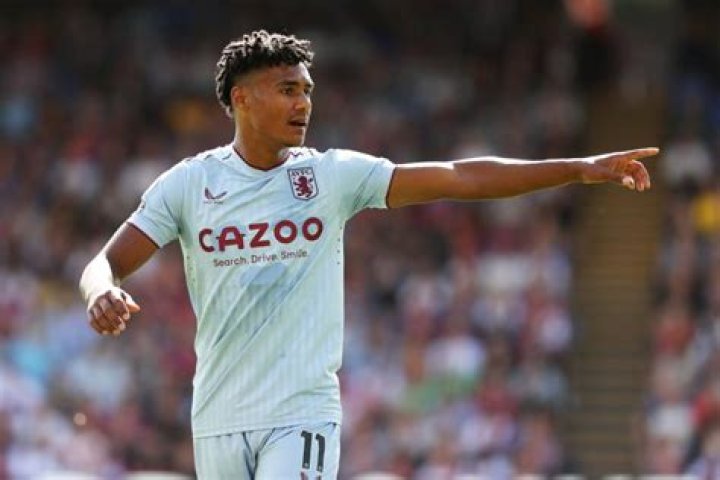 Ollie Watkins prolonge à Aston Villa ses premiers mots Mercato