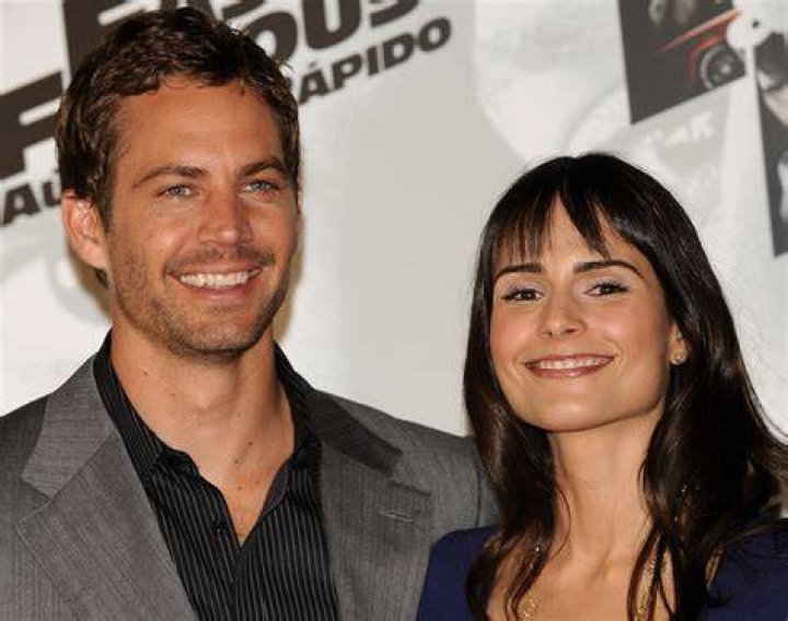 Paul Walker & Jordana Brewster are Speedy in Spain Photo 1810711