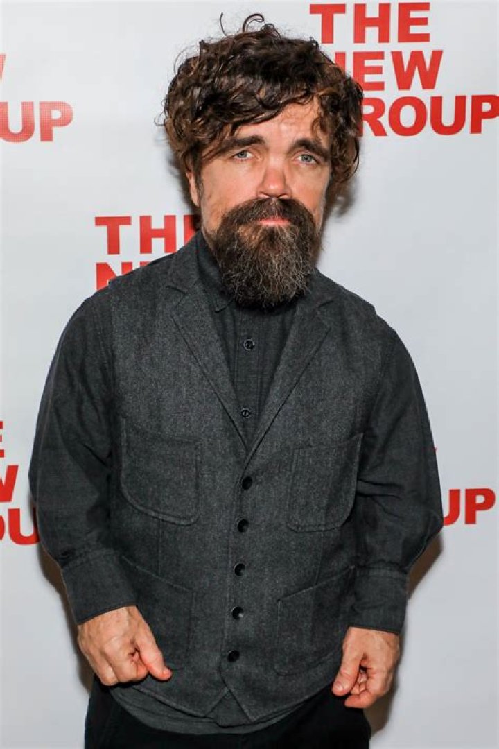 Peter dinklage with his magical levitating daughter. 9GAG