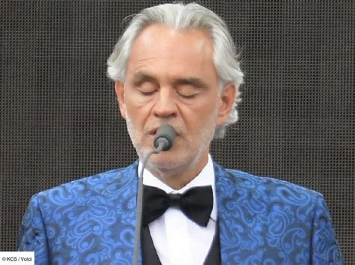 Photo Le ténor Andrea Bocelli dans le "Danse avec les stars" italien