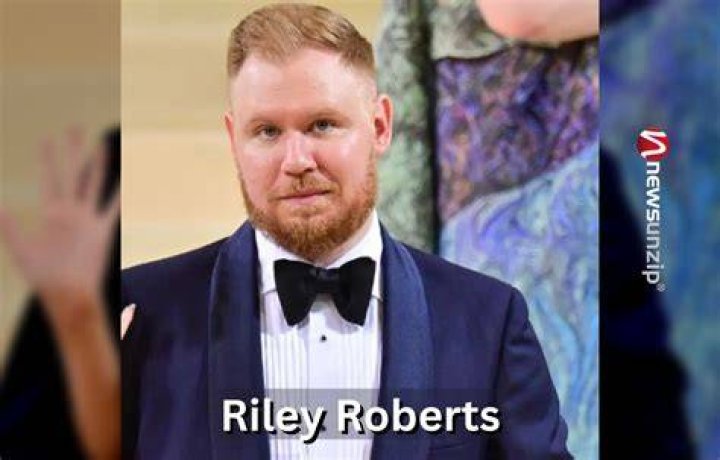 Riley Roberts Bio, Wiki, Age, Alexandria OcasioCortez, Kids, Family