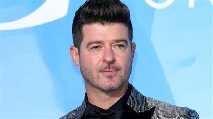 Robin Thicke Net Worth Fiancée Famous People Today