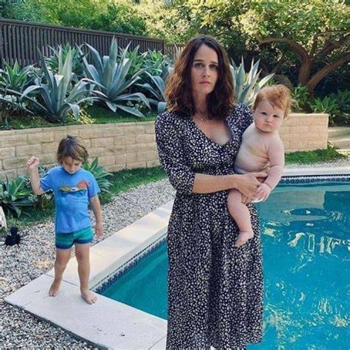 Robin Tunney Children