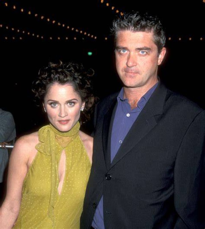 Robin Tunney's Relationship History: A Deeper Look