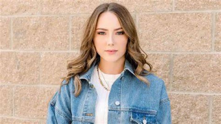 Sarah Mathers: Uncovering Her Hidden Net Worth