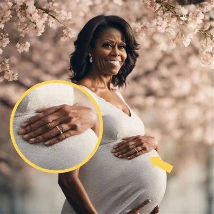 See Michelle Obama's Stunning Pregnancy Photos