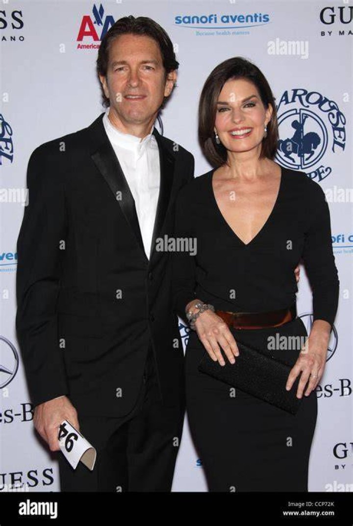Sela Ward & Howard Sherman arrives for the Carousel of Hope at the