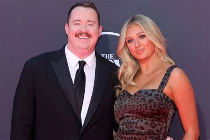 Shane Gillis’ Married Wife and Children Meet The Comedian’s Girlfriend