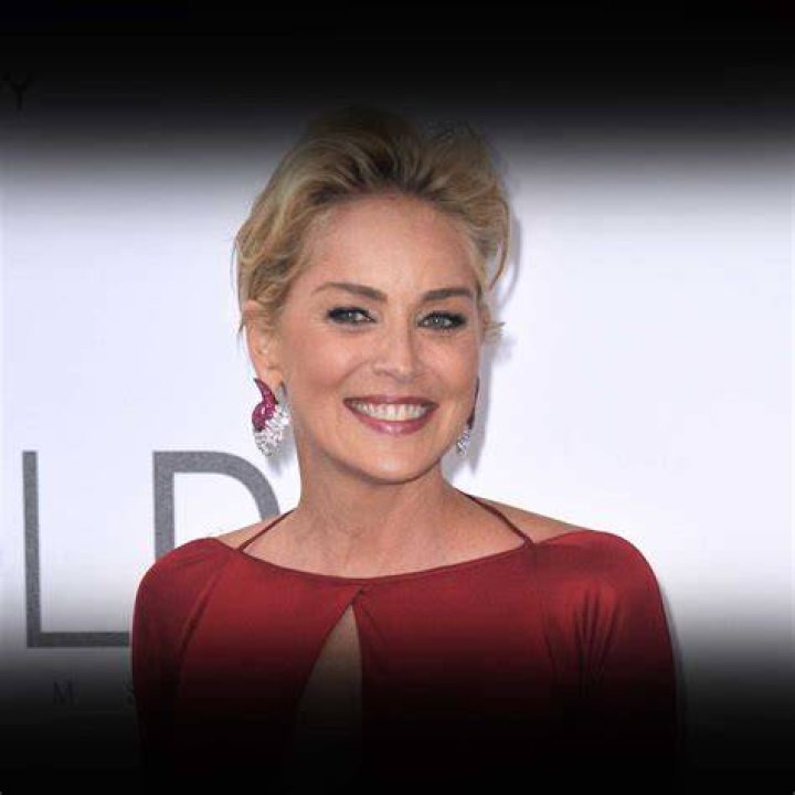 Sharon Stone's nude photos stoke controversy
