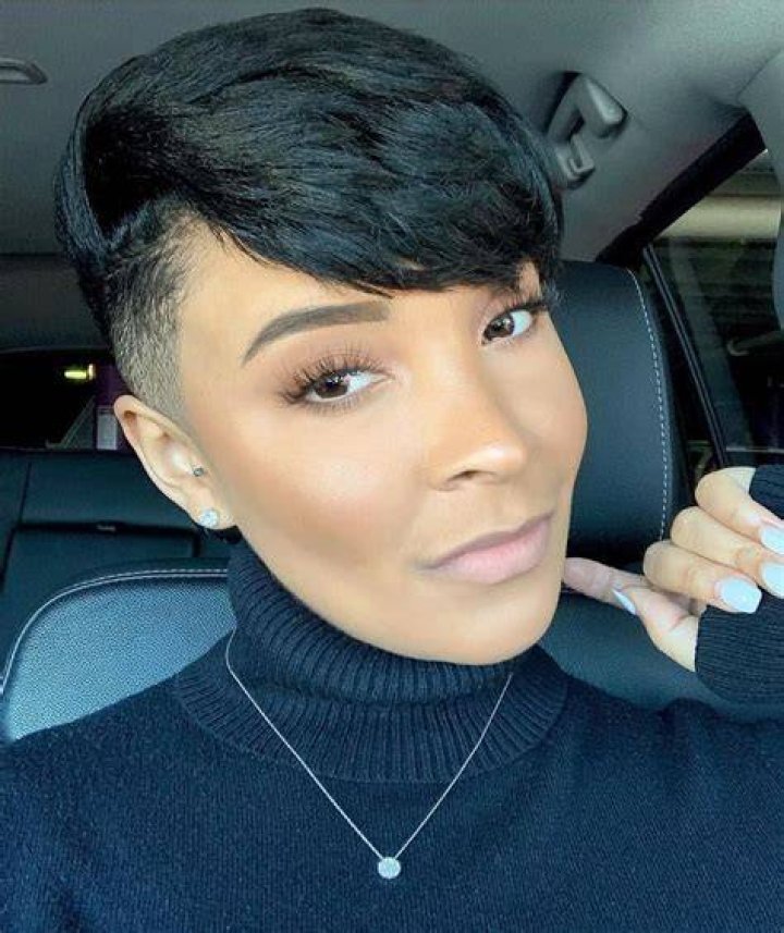 Short Black Hairstyles With Shaved Sides And Back