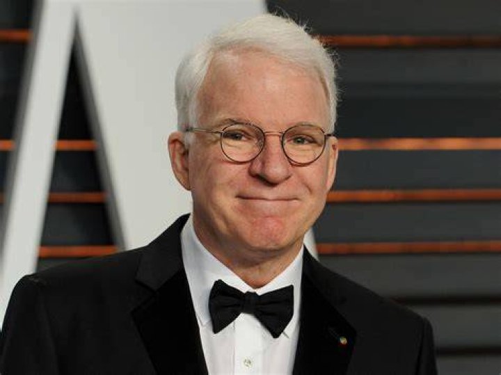 Steve Martin Net Worth, Salary, Age, Height, Weight, Bio, Family, Career