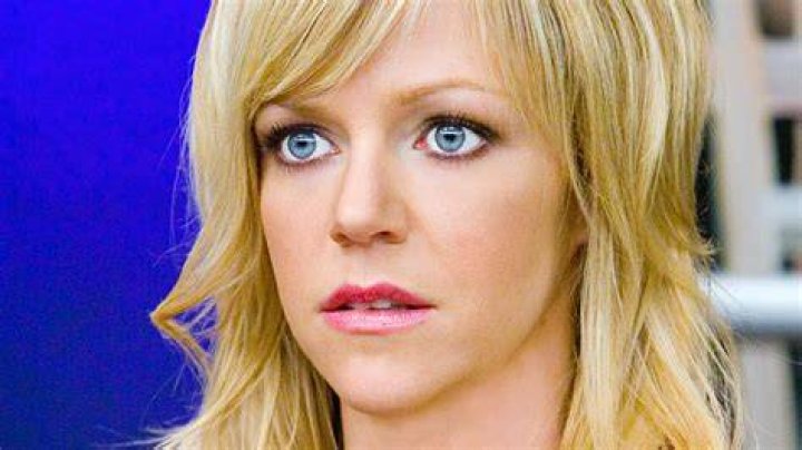 Surprising Insight Into Kaitlin Olson's Role On "The Drew Carey Show"