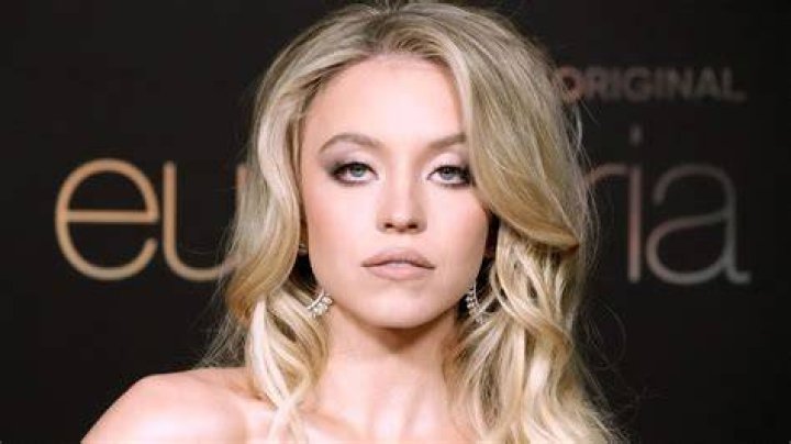 Sydney Sweeney “Cringes” At Her Old Movie Roles Teen Vogue