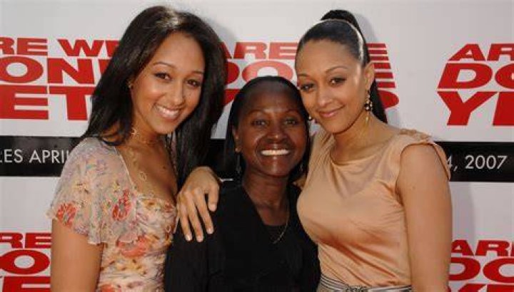 Tamera Says Parents Are Divorced & Her Mom Just Can’t Date Anyone