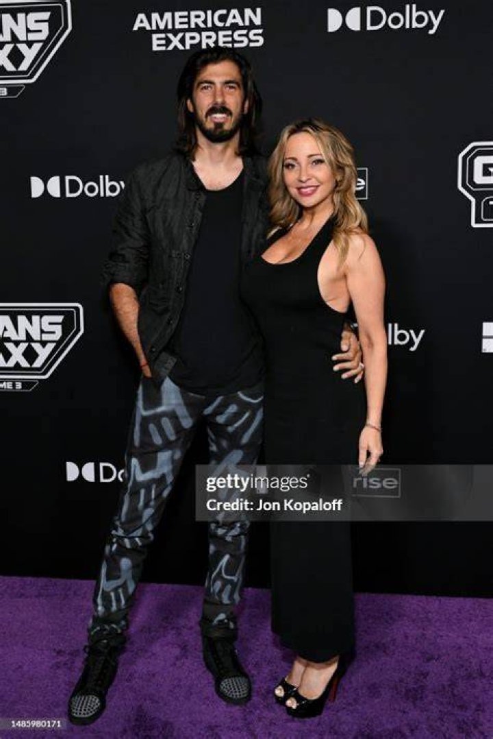 Tara Strong And Willie Morris: A Unique Connection In The World Of Entertainment