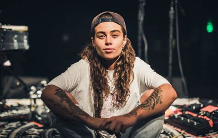 Tash Sultana on debut album 'Flow State' and their mindmelting live